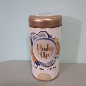 Pinky Up Coconut Creme Loose Leaf White Tea Tin Cornflower Safflower Caffein